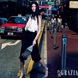   何穗演绎《红秀Grazia》封面大片 玩转香港街头