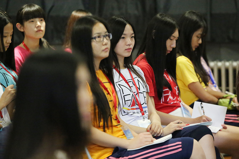 模特学校 模特学校
