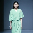郭燕亮相蔡中涵婚纱礼服发布会  演绎中国美人的万种风情