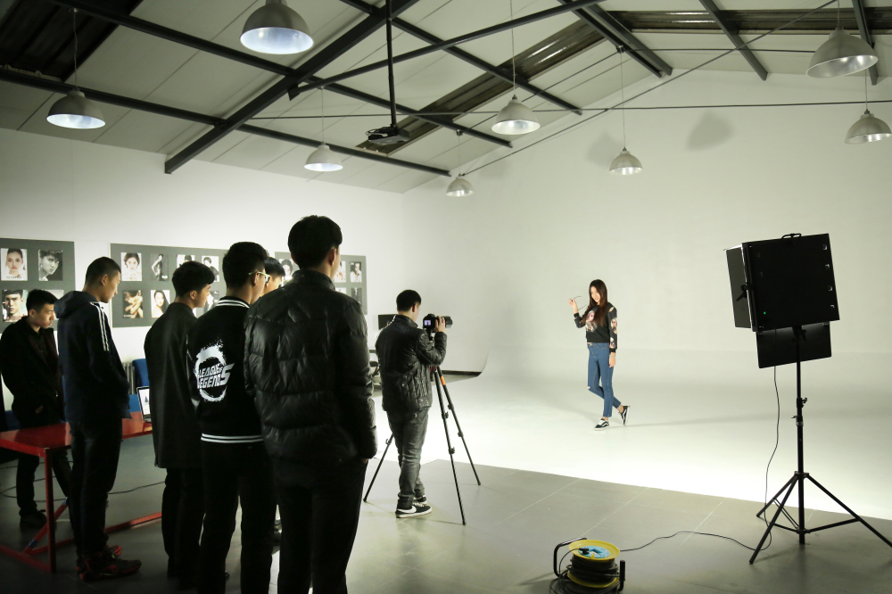 模特学校 模特学校