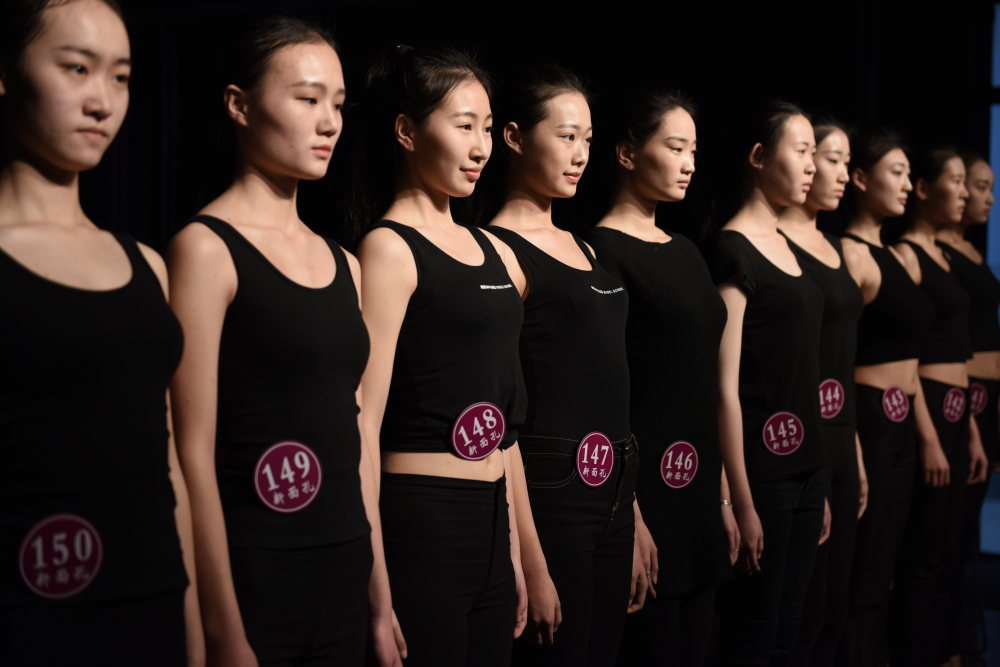 模特学校 模特学校