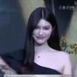 超模何穗 五年努力换得“天使之翼”