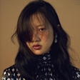 江静娜登《悦己SELF》7月刊，演绎时尚中性美