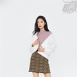 毛怡月登上《听薇》杂志拍摄时尚大片