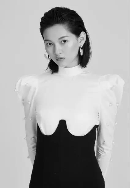 模特