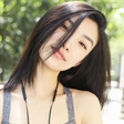 超模侯梦蝶优衣库广告拍摄 “青春洋溢 有型有色”